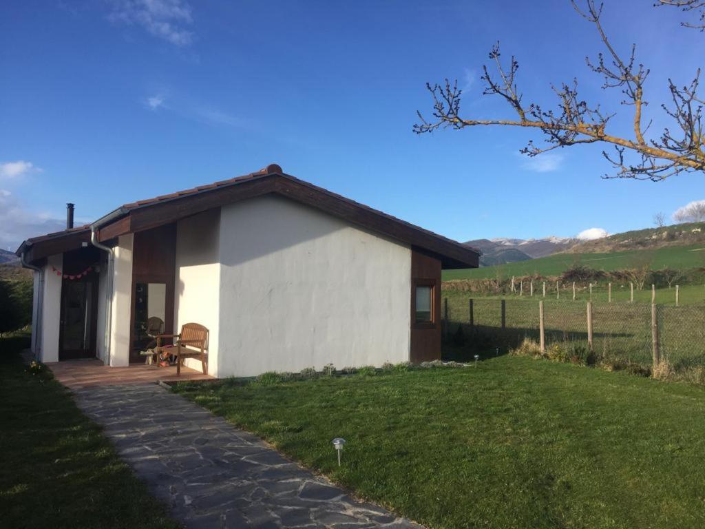 Sorginorratz Habitacion Con Encanto Luzuriaga Exterior foto